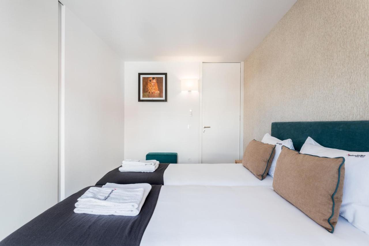 Flh Chiado Elegant Apartment Lisboa Exteriör bild