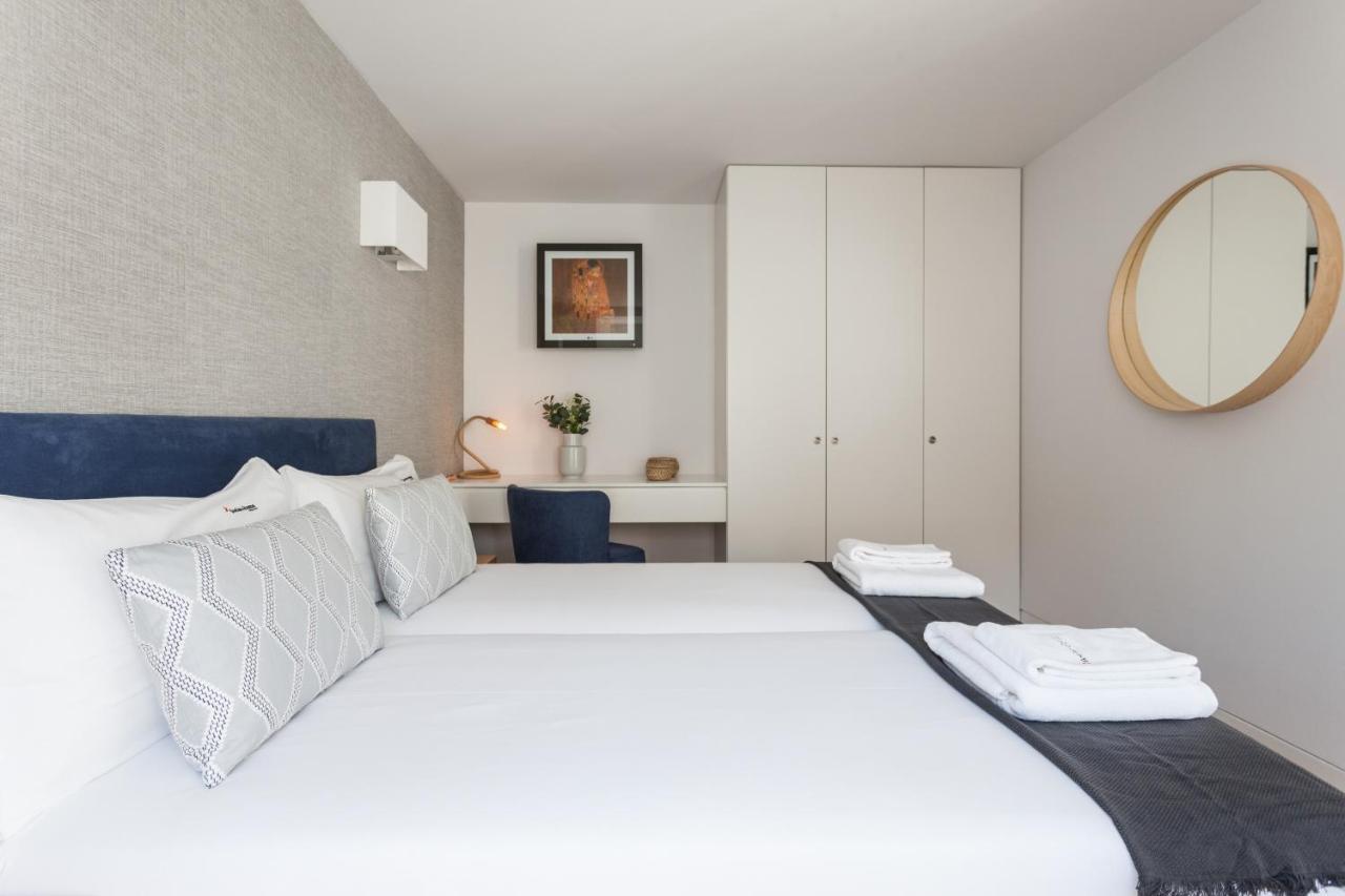 Flh Chiado Elegant Apartment Lisboa Exteriör bild