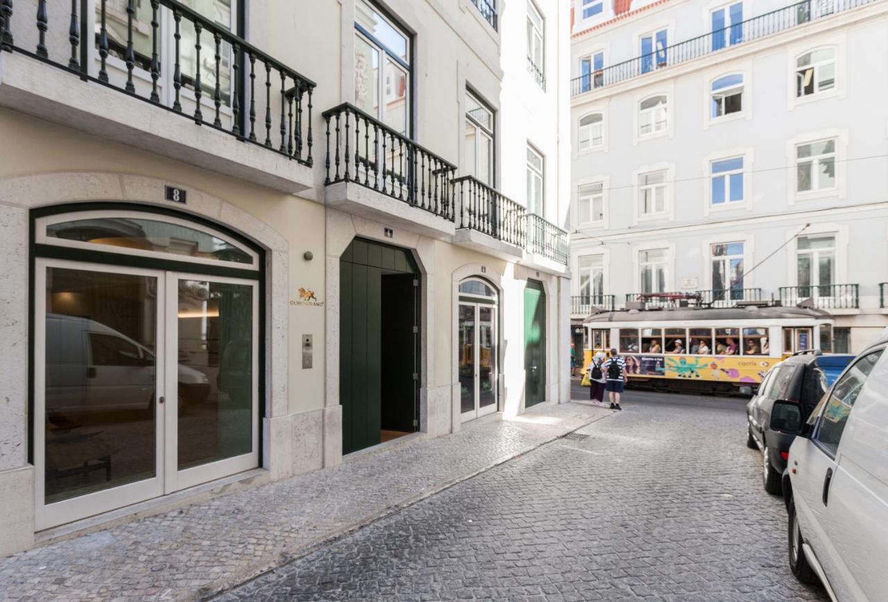 Flh Chiado Elegant Apartment Lisboa Exteriör bild