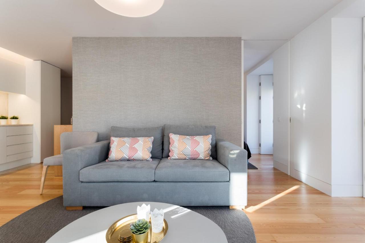 Flh Chiado Elegant Apartment Lisboa Exteriör bild
